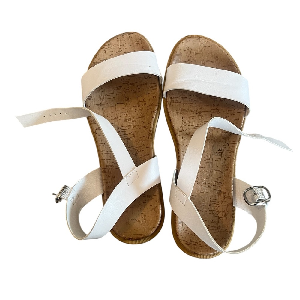 Sandals - Picture 2 of 2